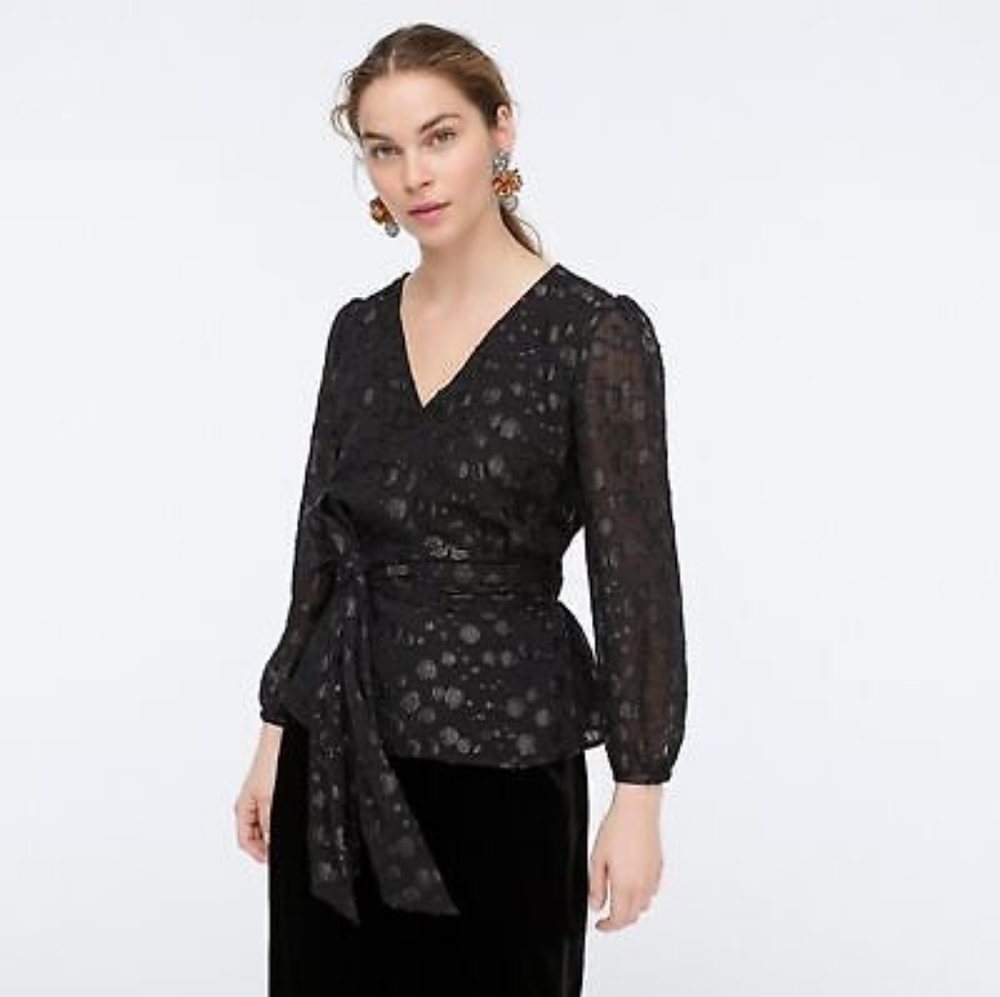 NEW J. Crew Tie-Waist V-neck Top in Metallic Dot Jacquard Size X small